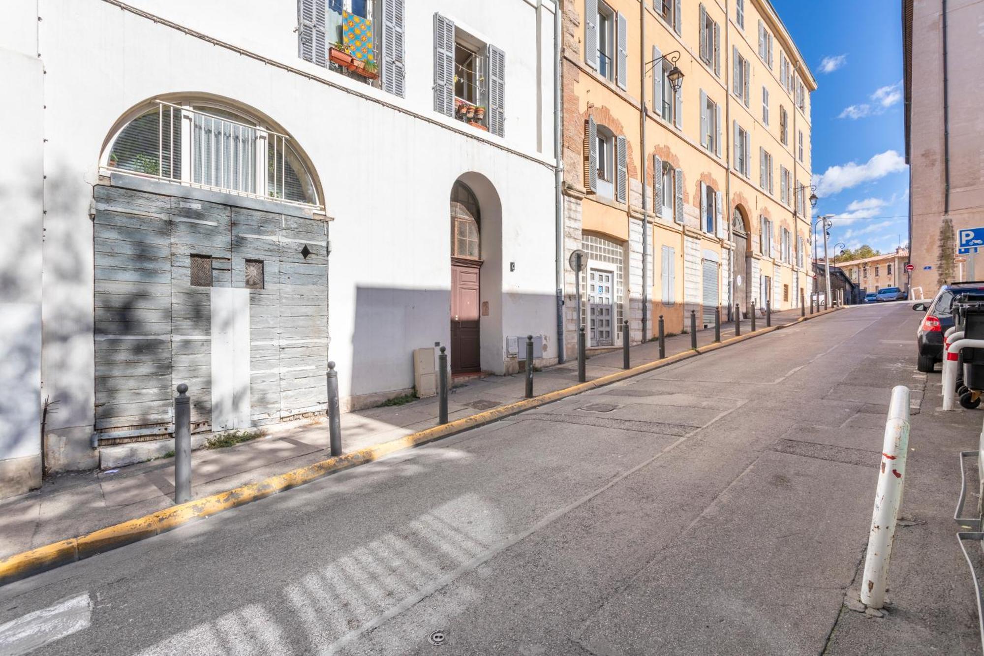 شقة Adira Marseille Panier 2 Etoiles المظهر الخارجي الصورة