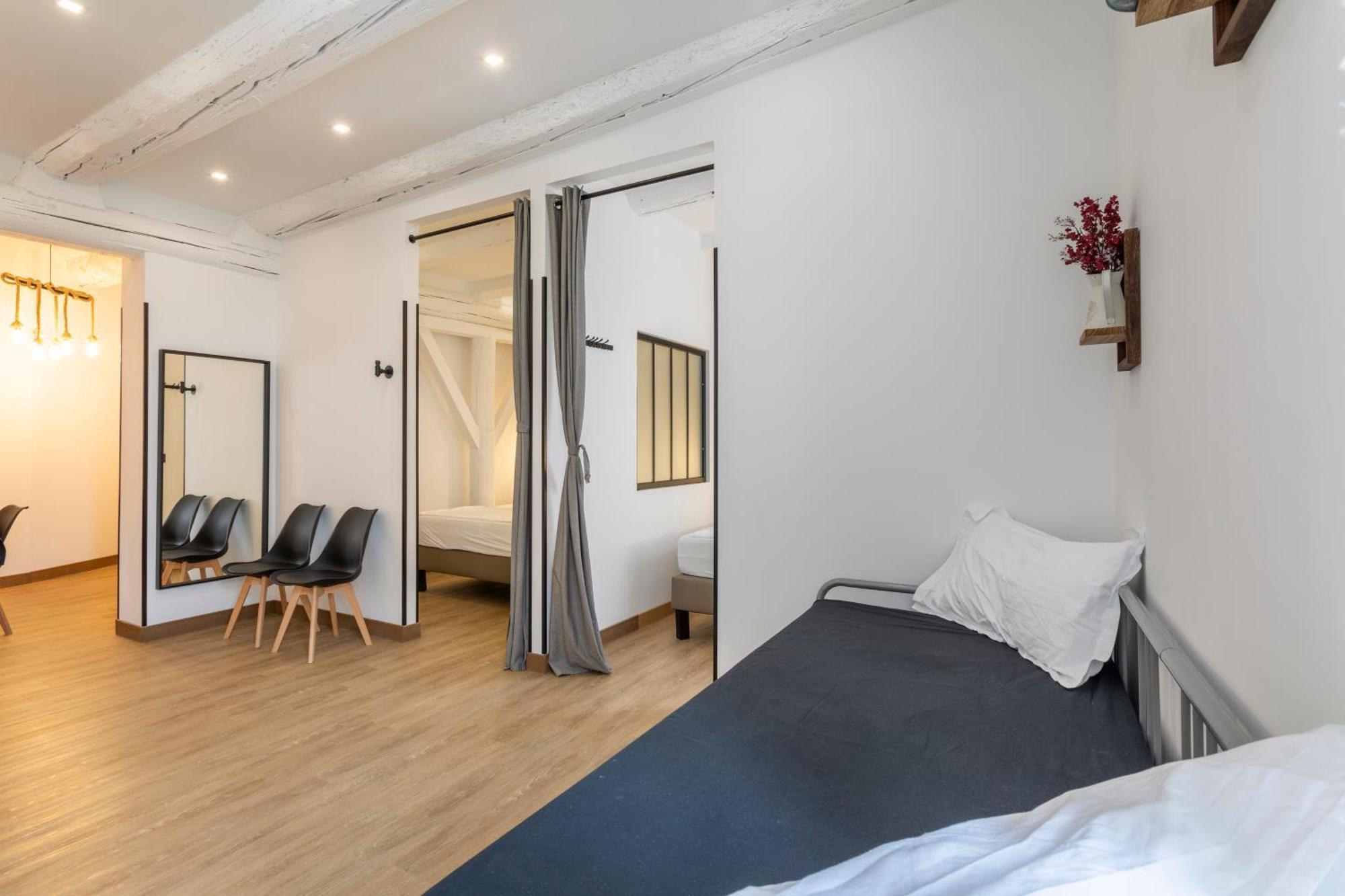 شقة Adira Marseille Panier 2 Etoiles المظهر الخارجي الصورة