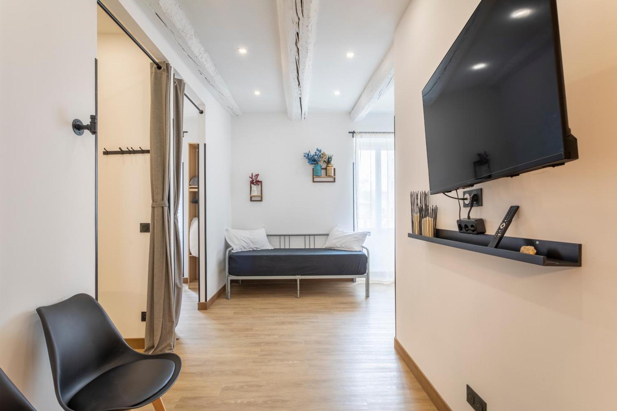شقة Adira Marseille Panier 2 Etoiles المظهر الخارجي الصورة