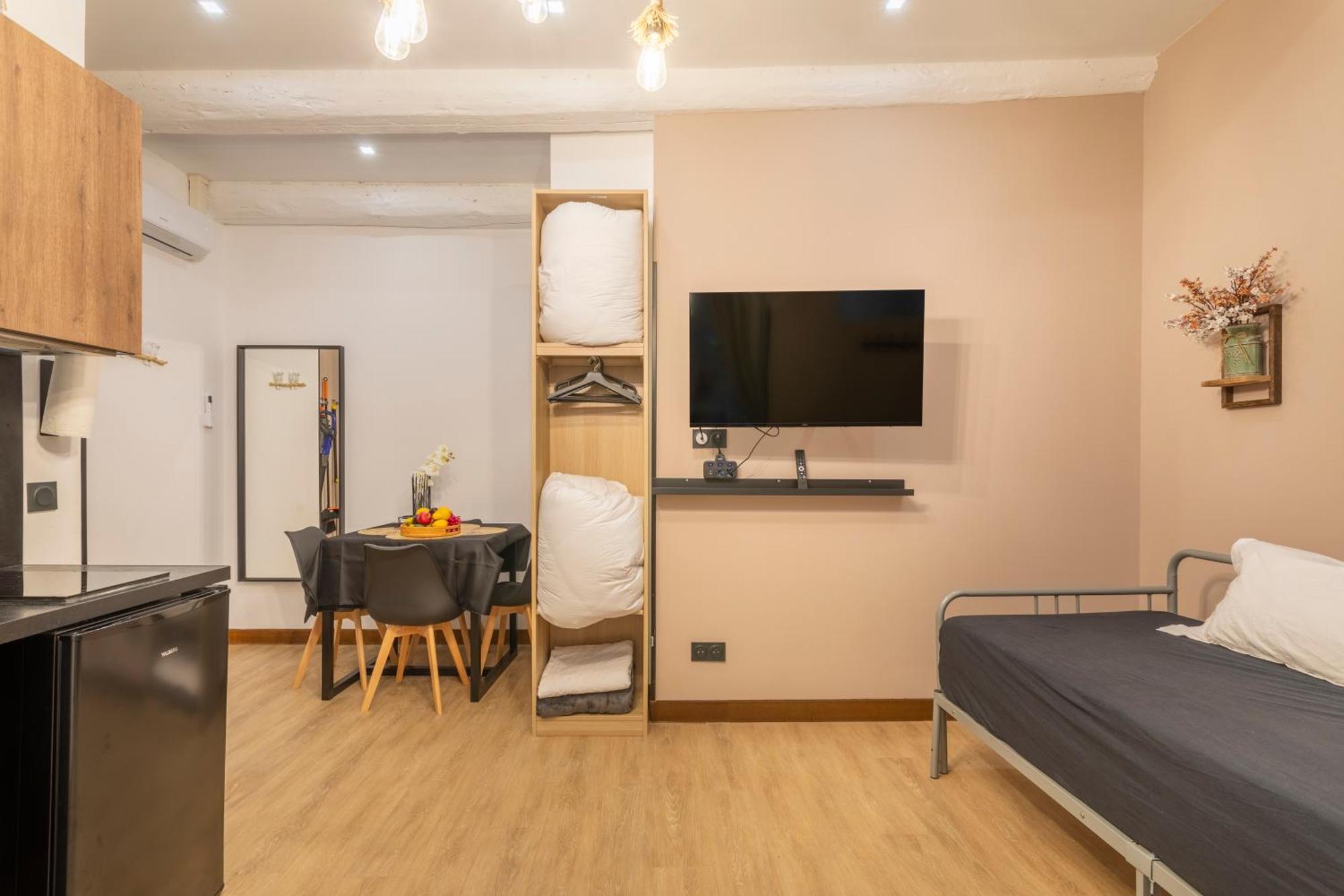 شقة Adira Marseille Panier 2 Etoiles المظهر الخارجي الصورة