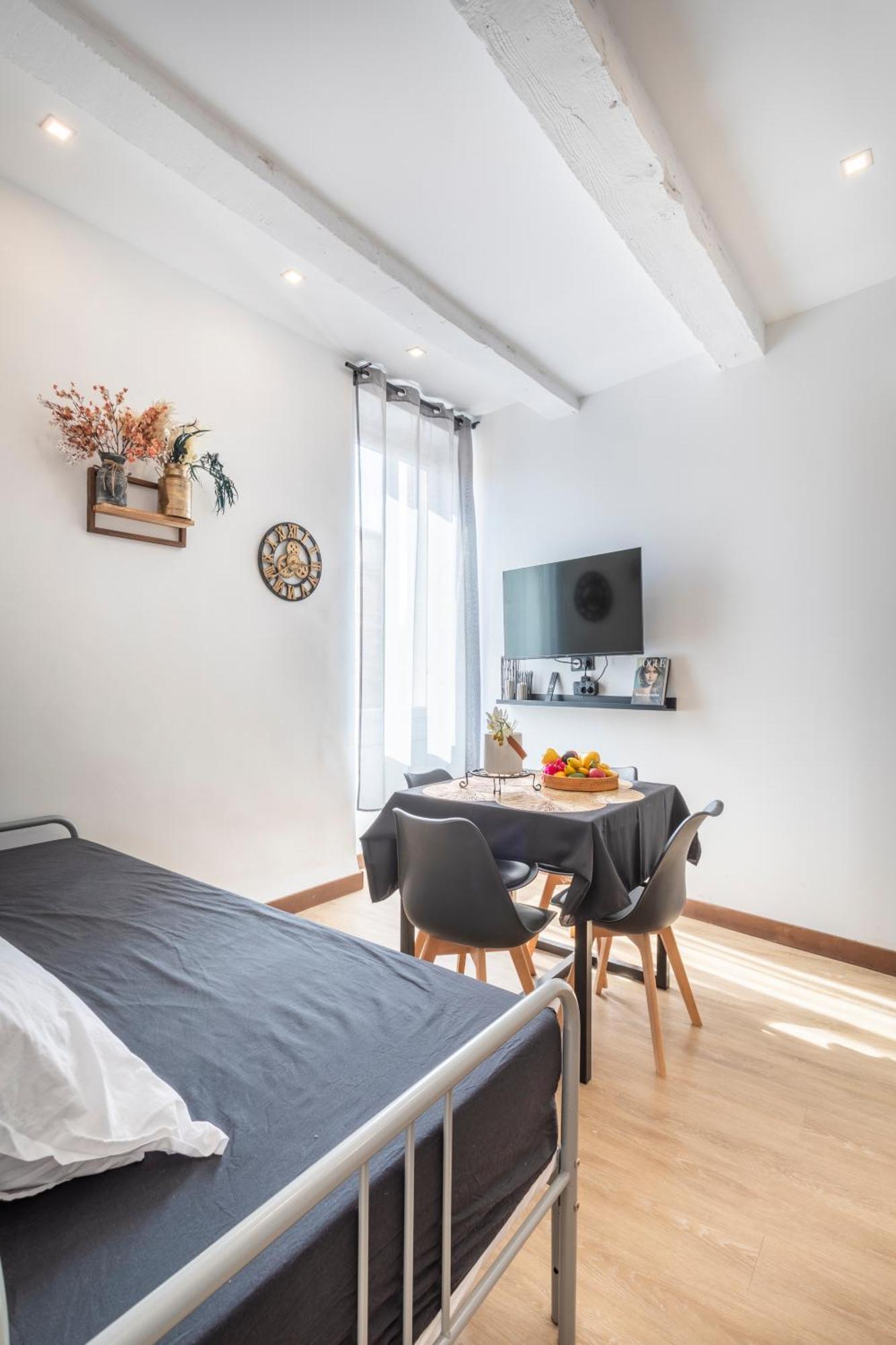 شقة Adira Marseille Panier 2 Etoiles المظهر الخارجي الصورة