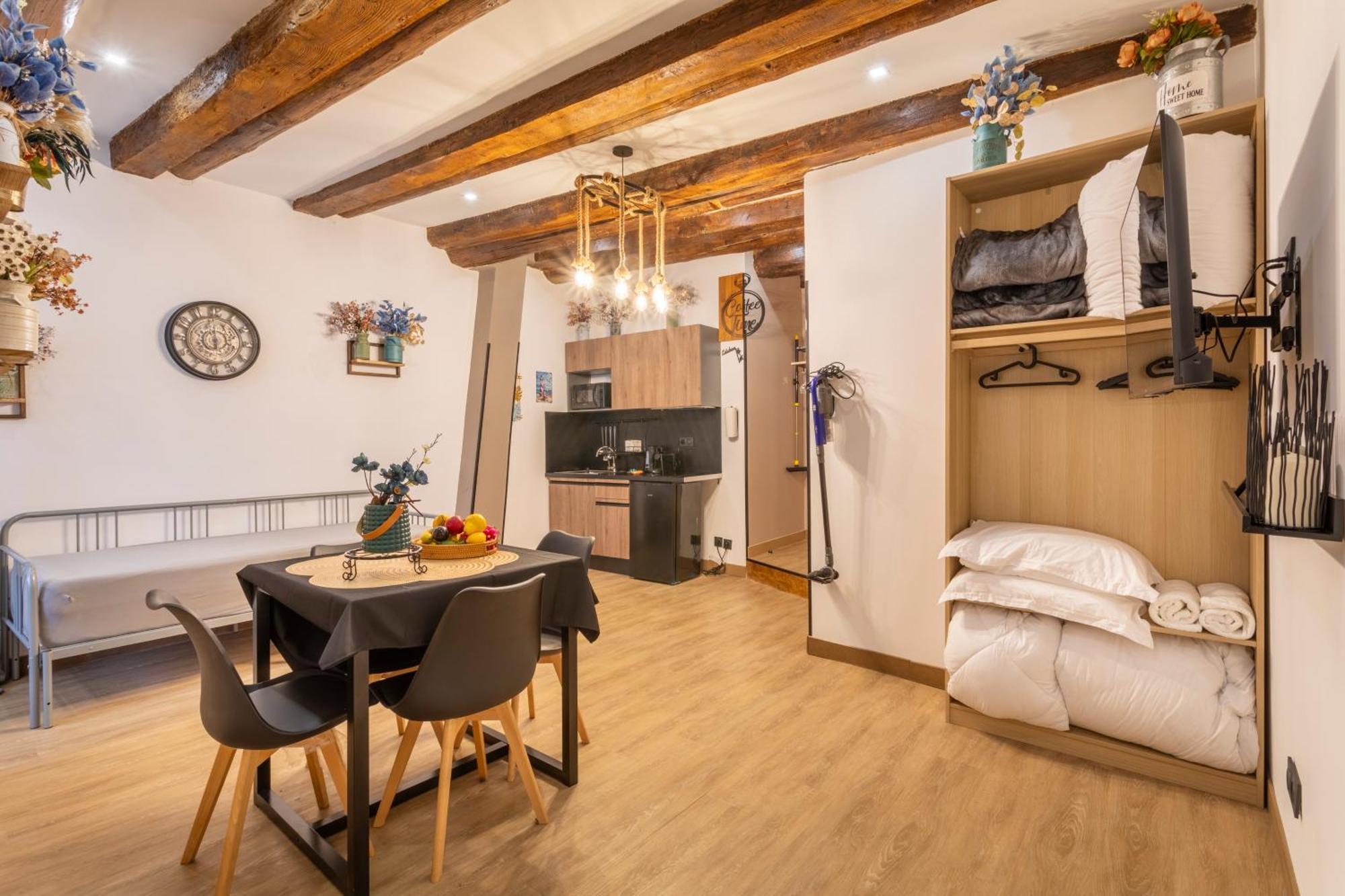 شقة Adira Marseille Panier 2 Etoiles المظهر الخارجي الصورة